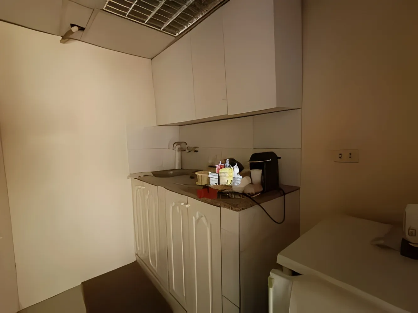Office for Sale in Jdeideh