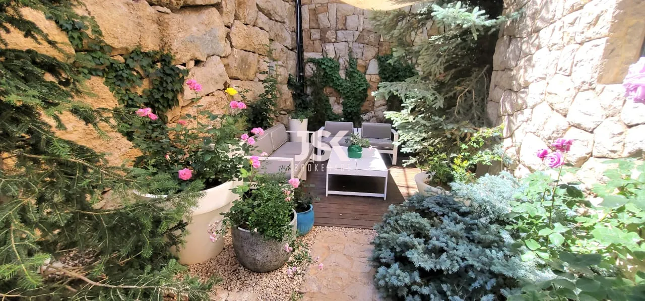 Triplex for Sale in Ouyoun