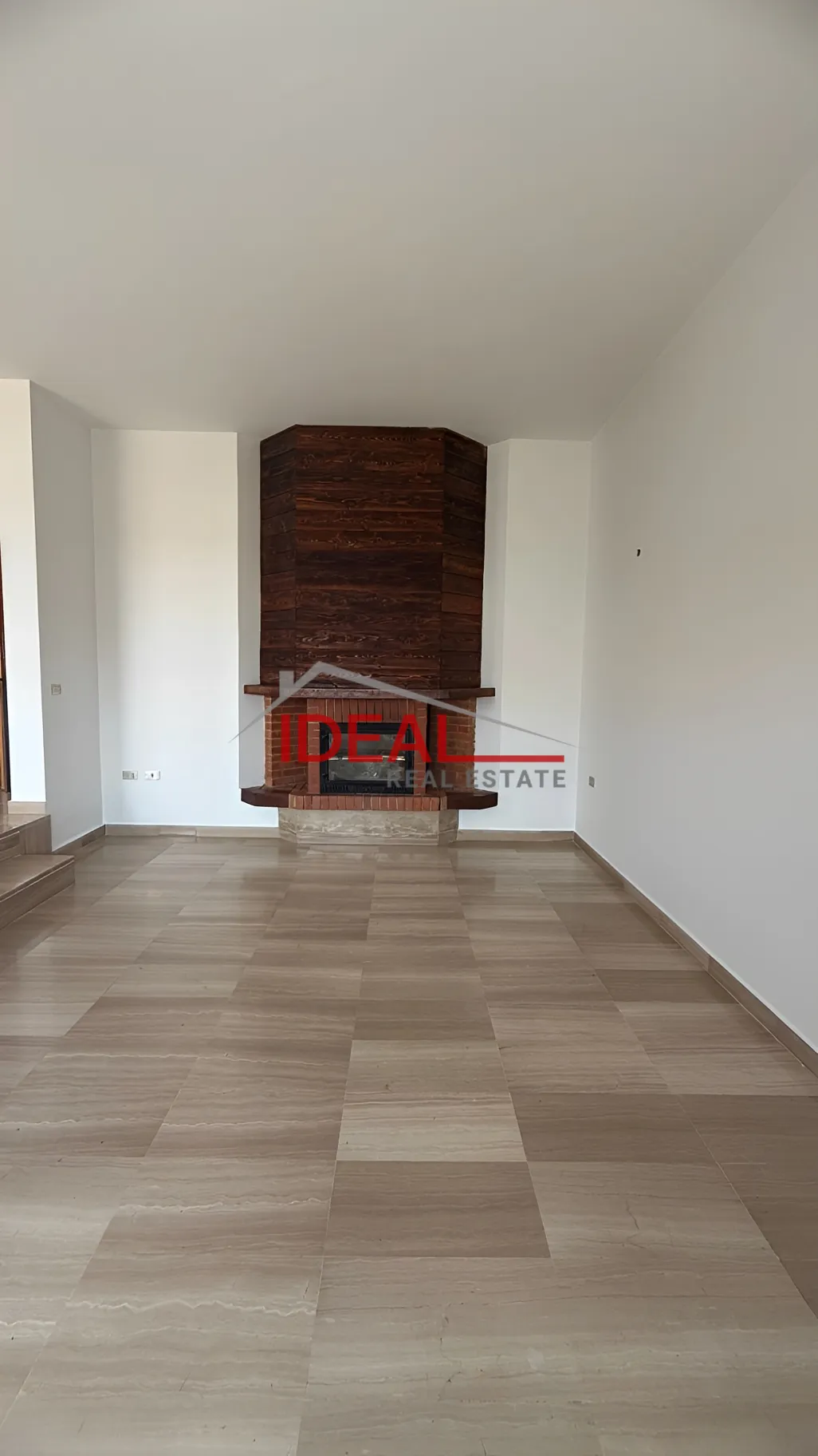 Apartment for sale in Ballouneh, Lebanon - 3 bed, 4 bath