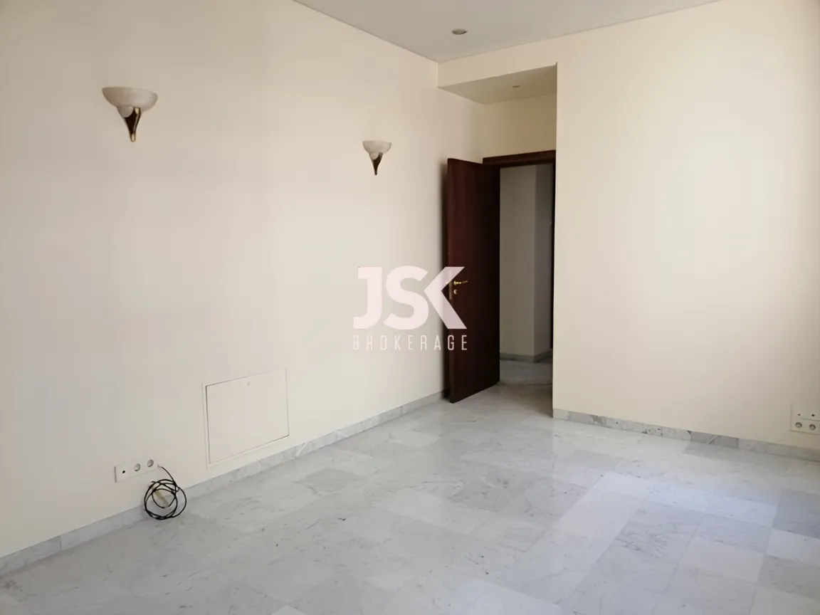 Apartment for Rent in Sioufi