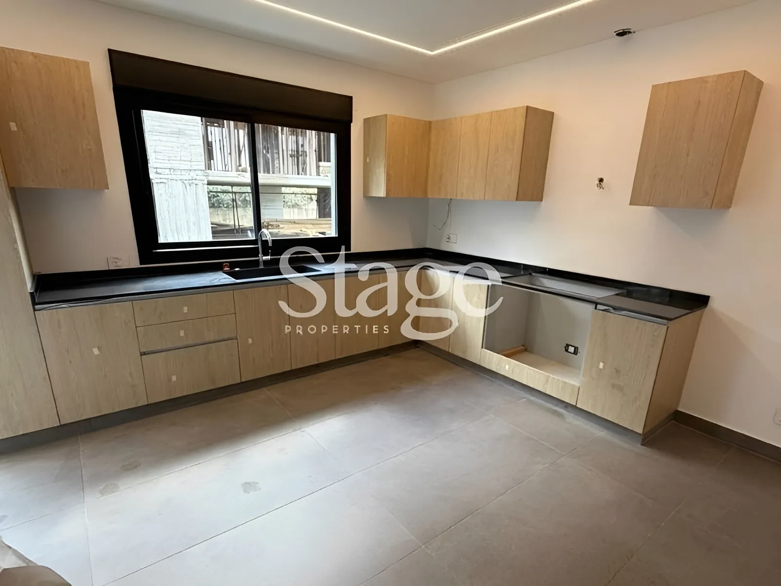 Apartment for sale in Monteverde Main Street، Lebanon