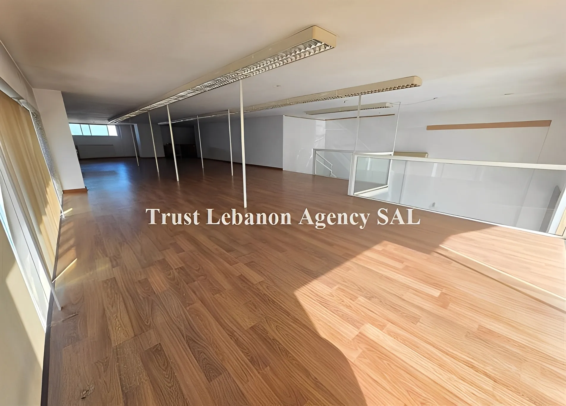 Commercial Property For Rent in Metn, Elyssar