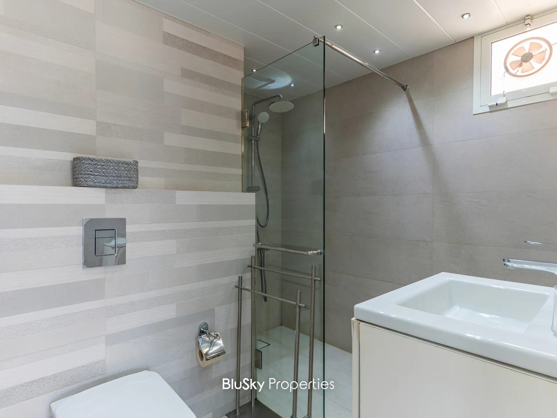 Apartment for rent in Mansourieh