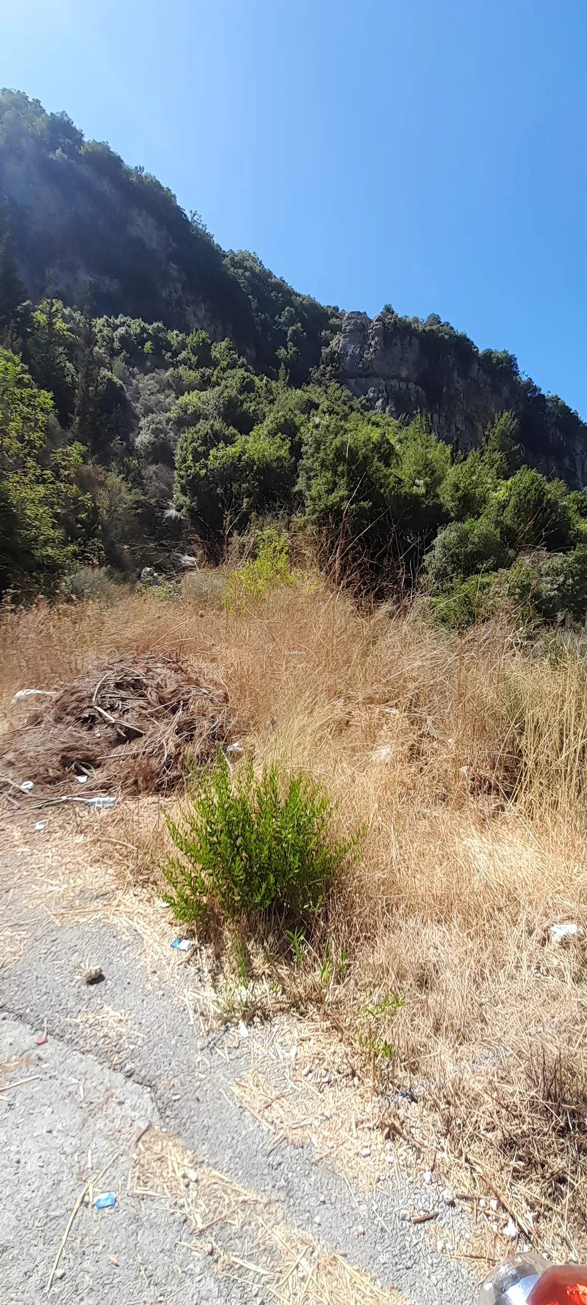 Land for sale in Yahchouch, lebanon