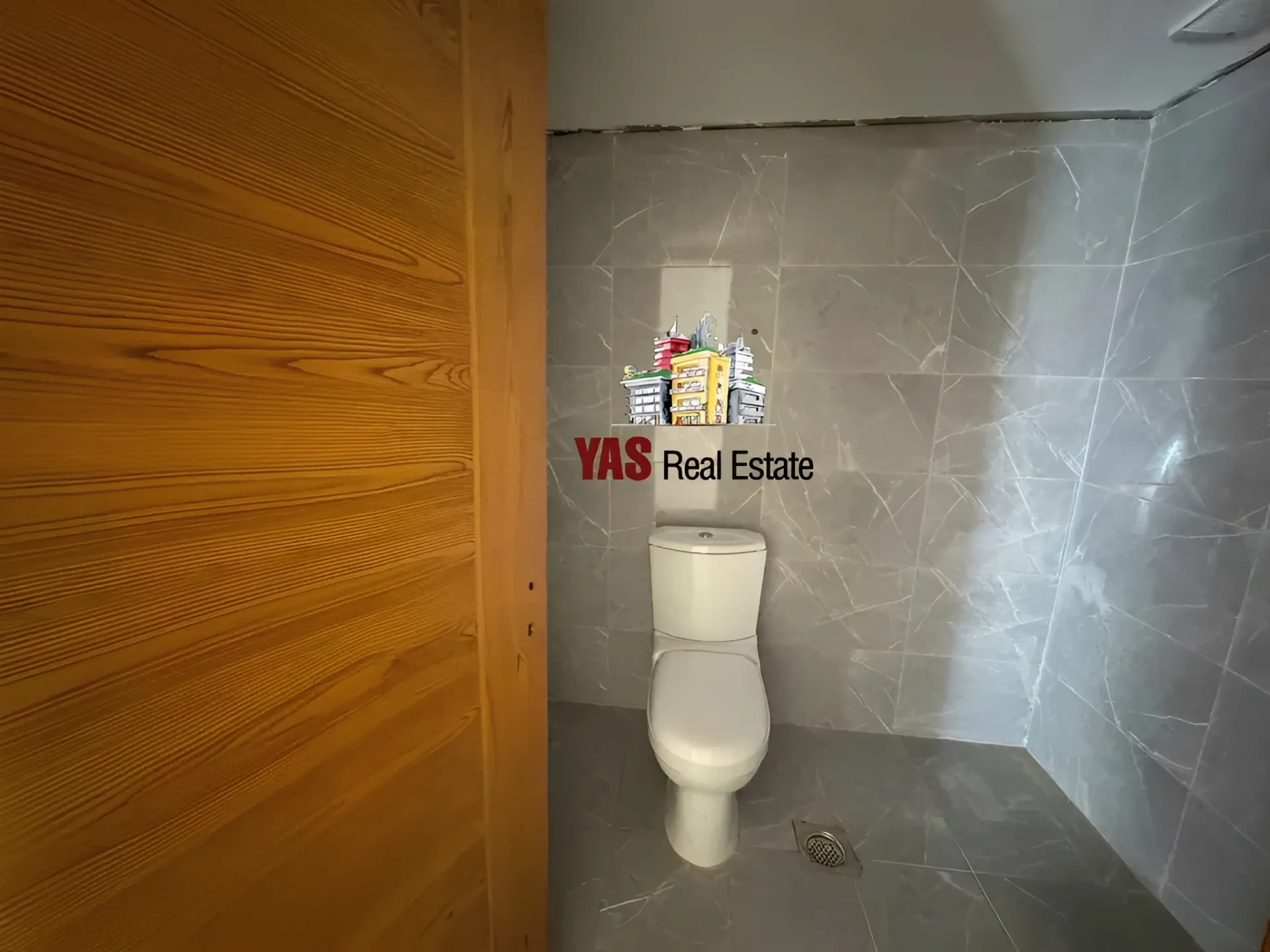 Apartment for Sale in Ballouneh