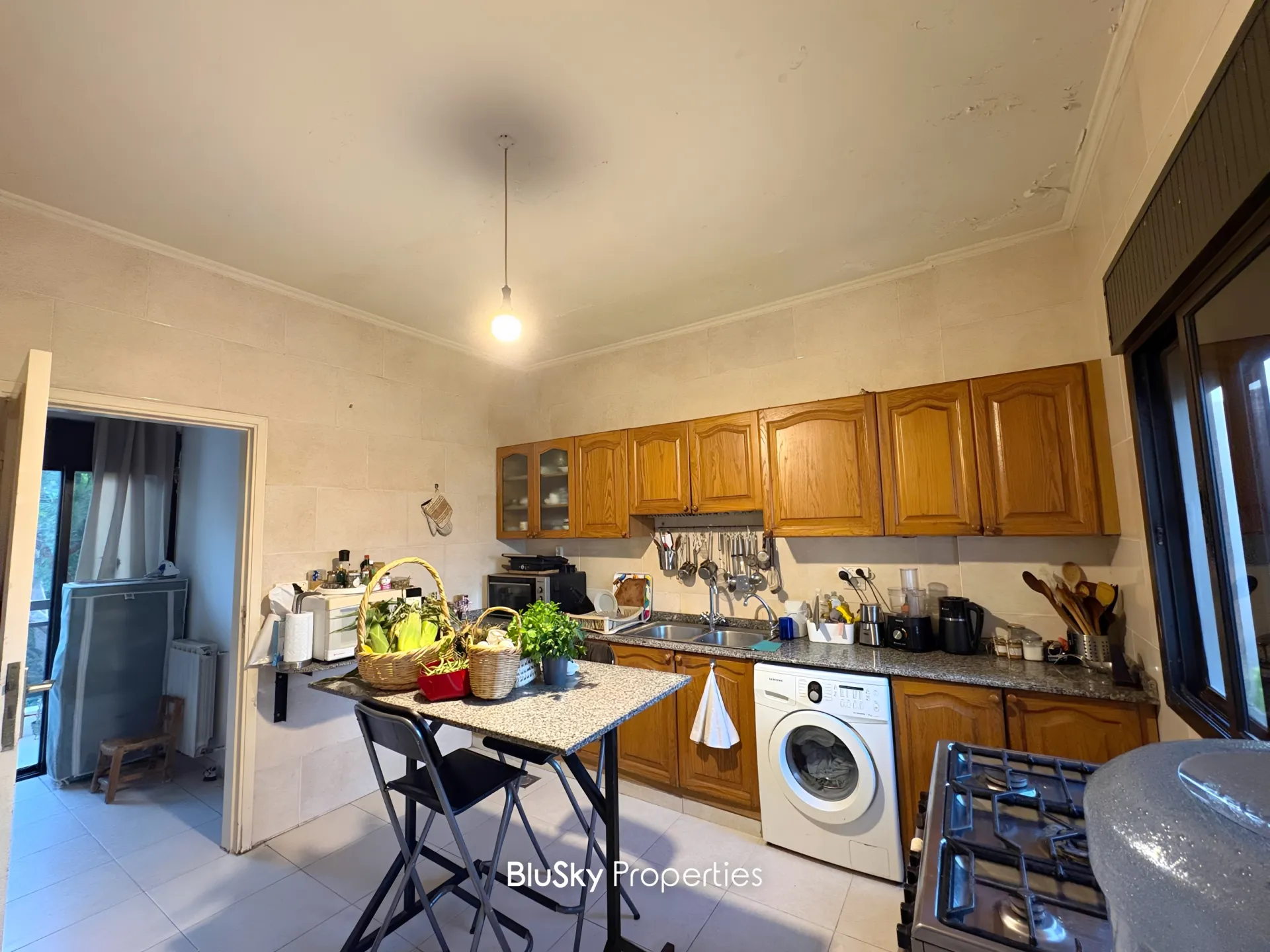 Apartment for rent in Baabdat, lebanon