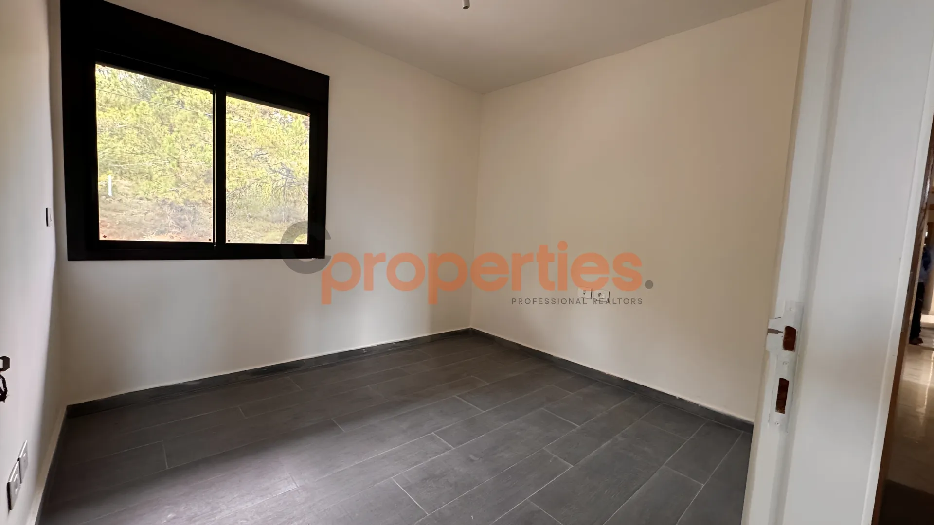 Apartment for Sale in Douar