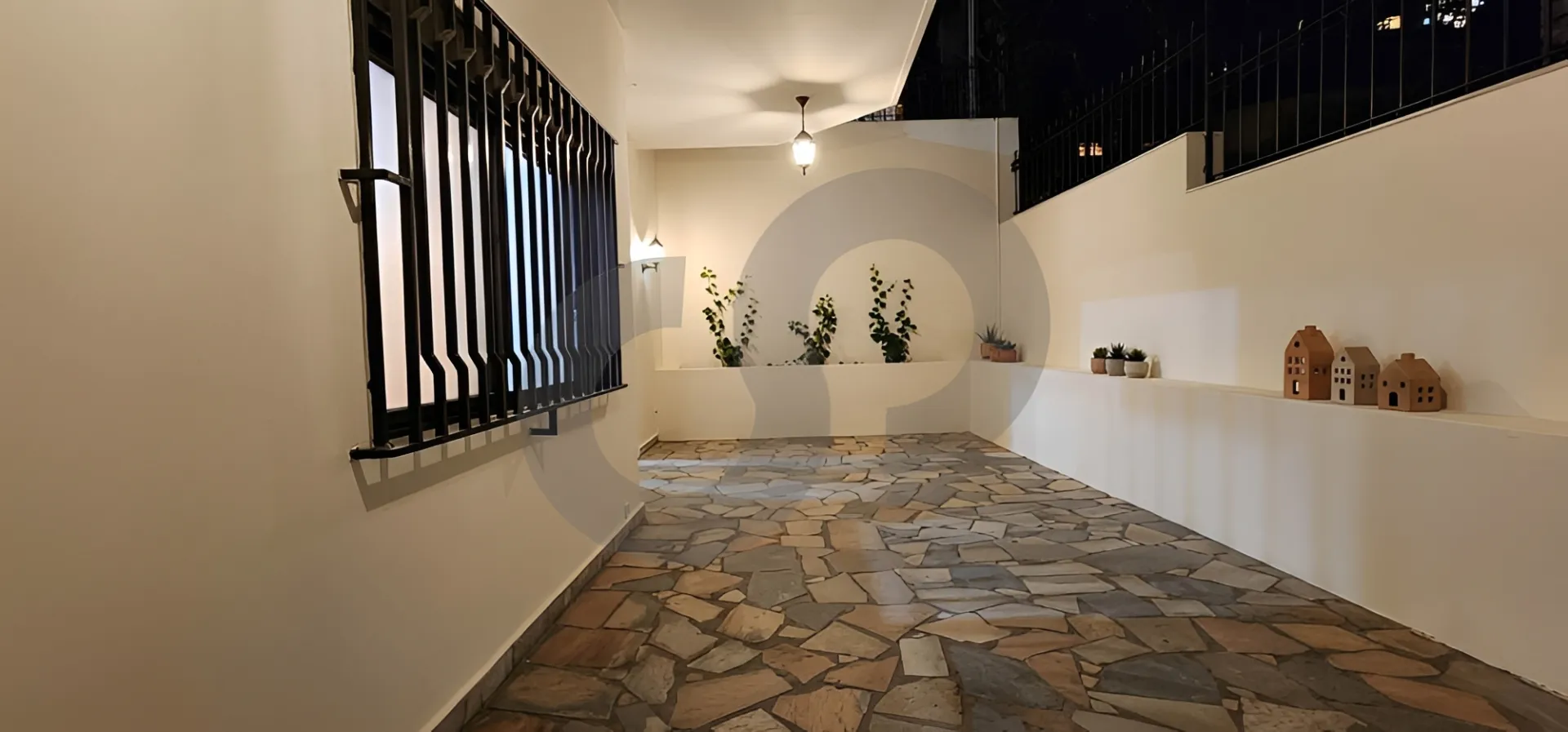Apartment for Rent in Mazraat Yachoua - 3 bed, 3 bath