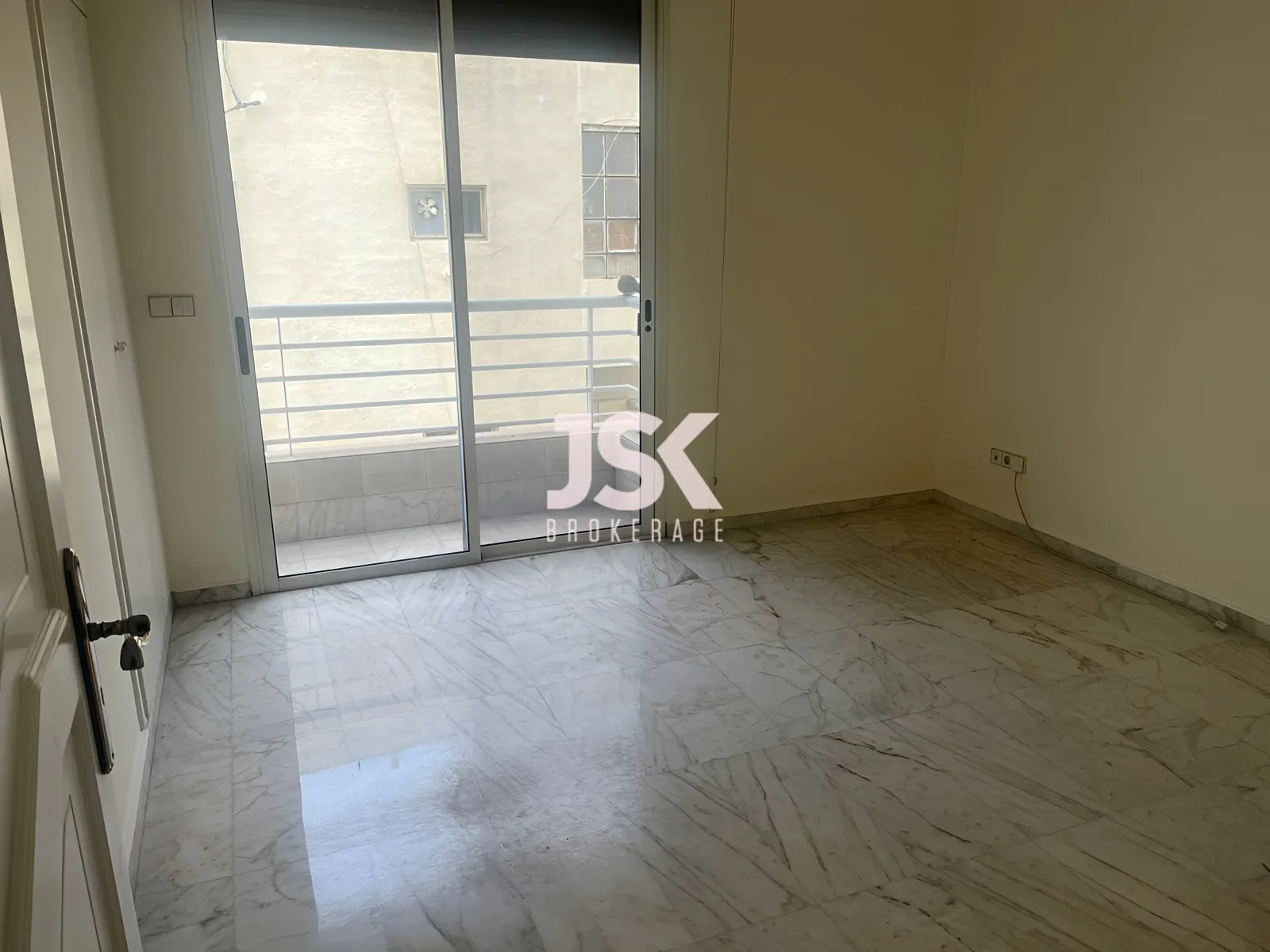 Apartment for Rent in Ras