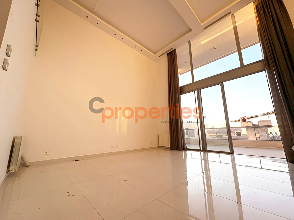 Apartment for Rent in Louaizeh