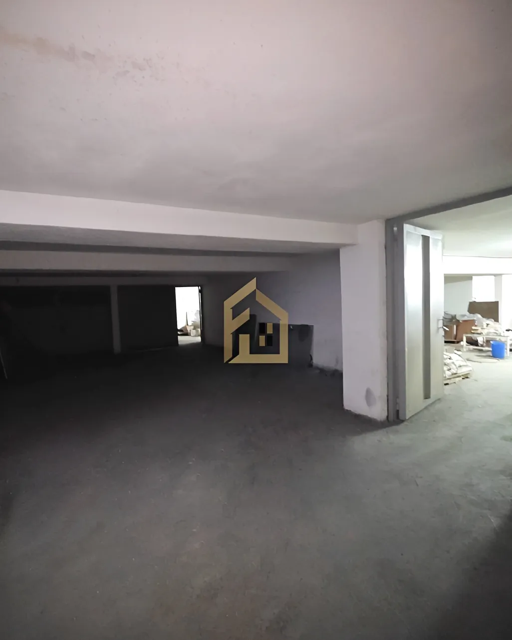 Warehouse for sale in Baouchriyeh, Lebanon