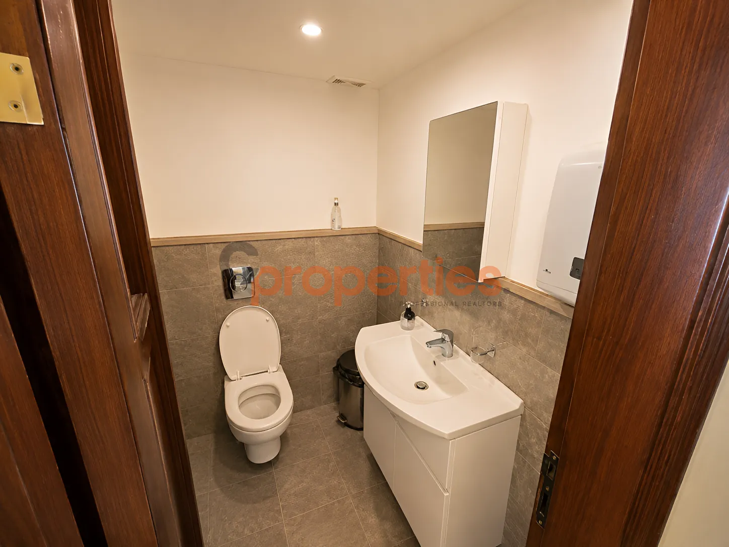 Office for Rent in Gemmayzeh