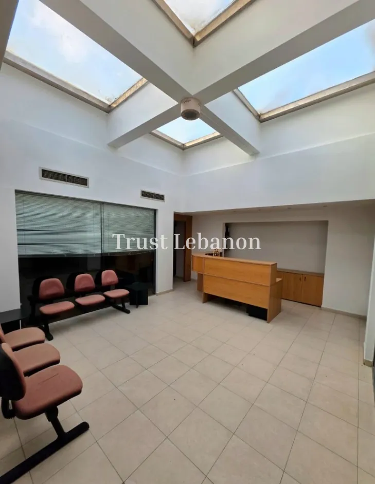 Office for rent in Mkalles, Lebanon