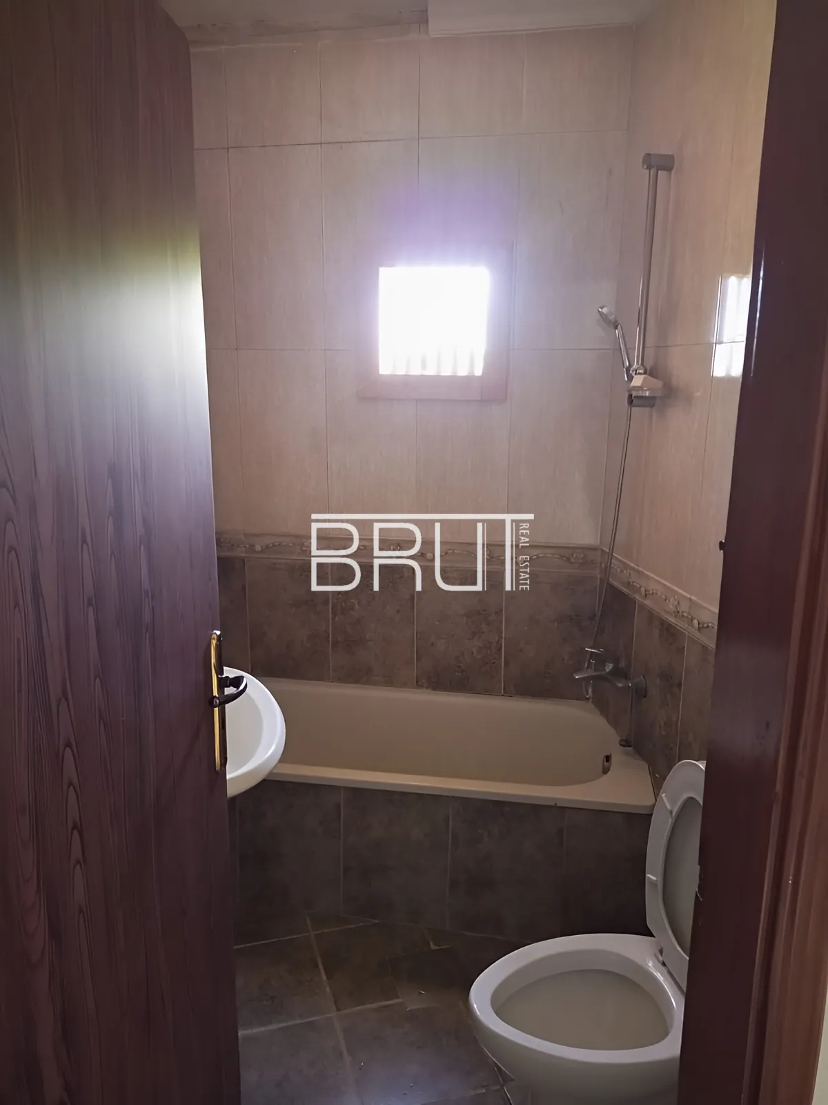 Apartment for Rent in Kaslik