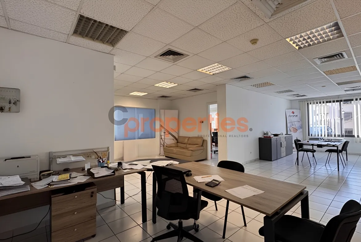 Office for Rent in Aaoukar