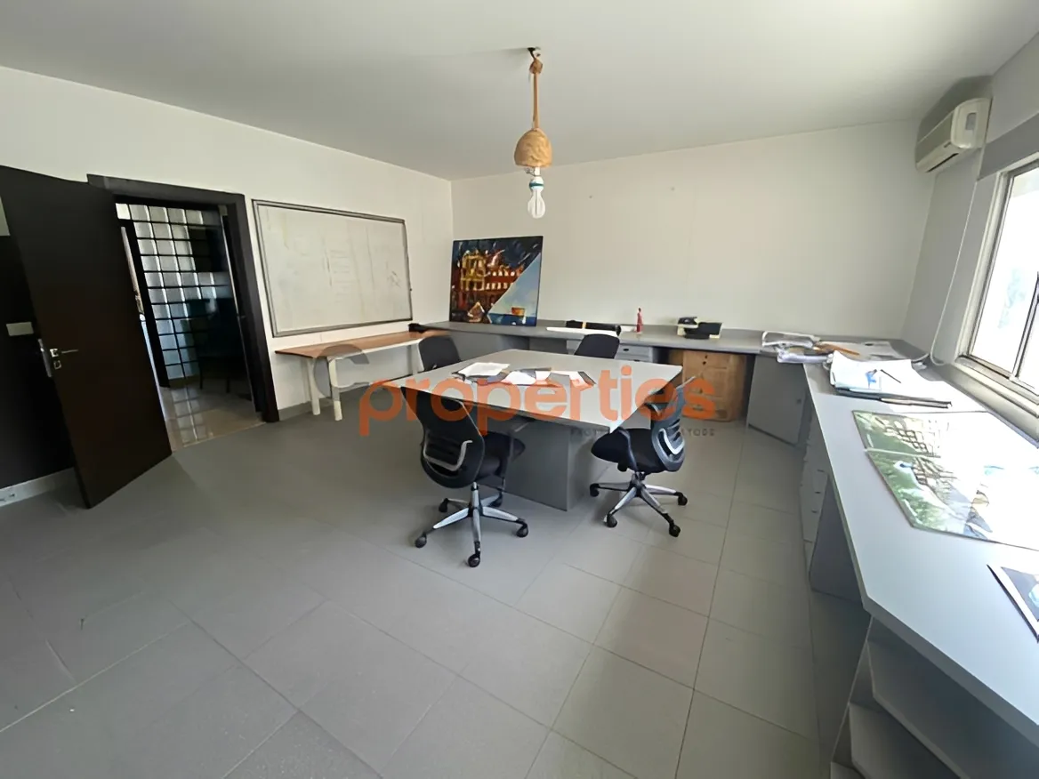 Office for Rent in Dekwaneh