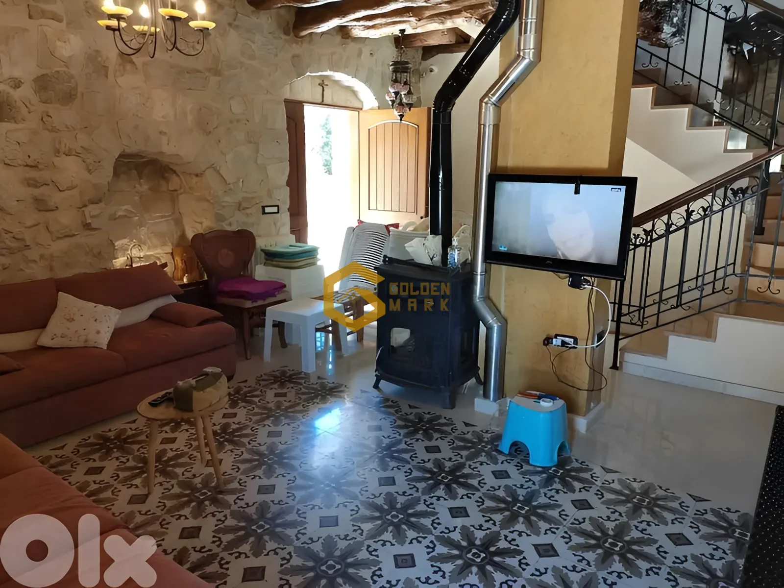 Triplex for Sale in Mechmech