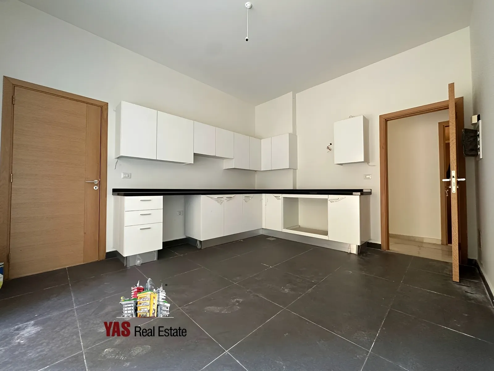 Apartment for Sale in Kfar Hbab - 3 bed, 4 bath