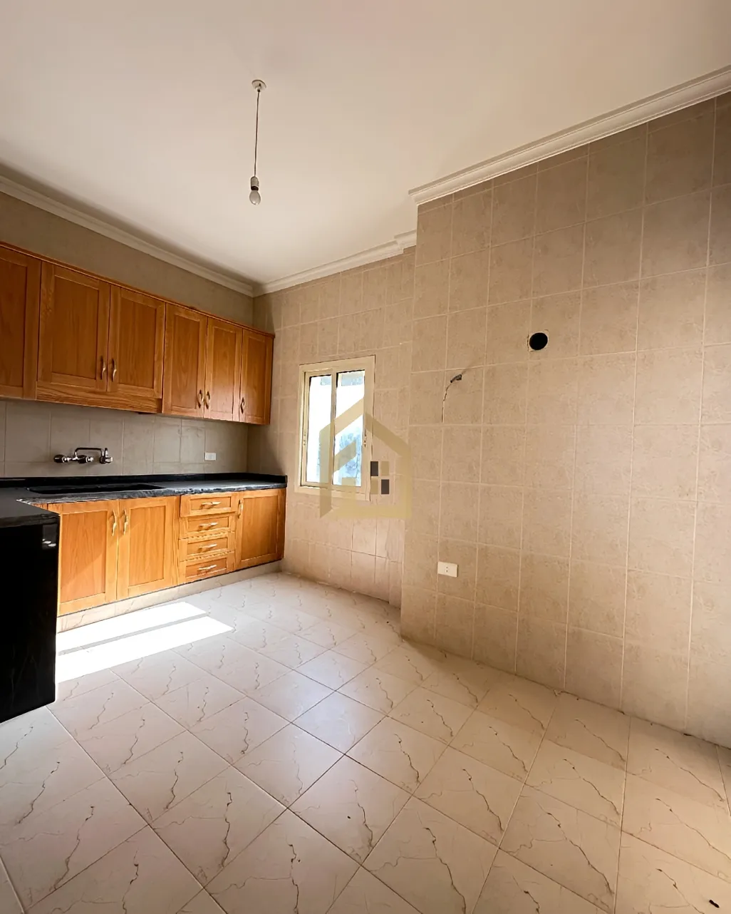 Apartment for sale in Chouit, Lebanon