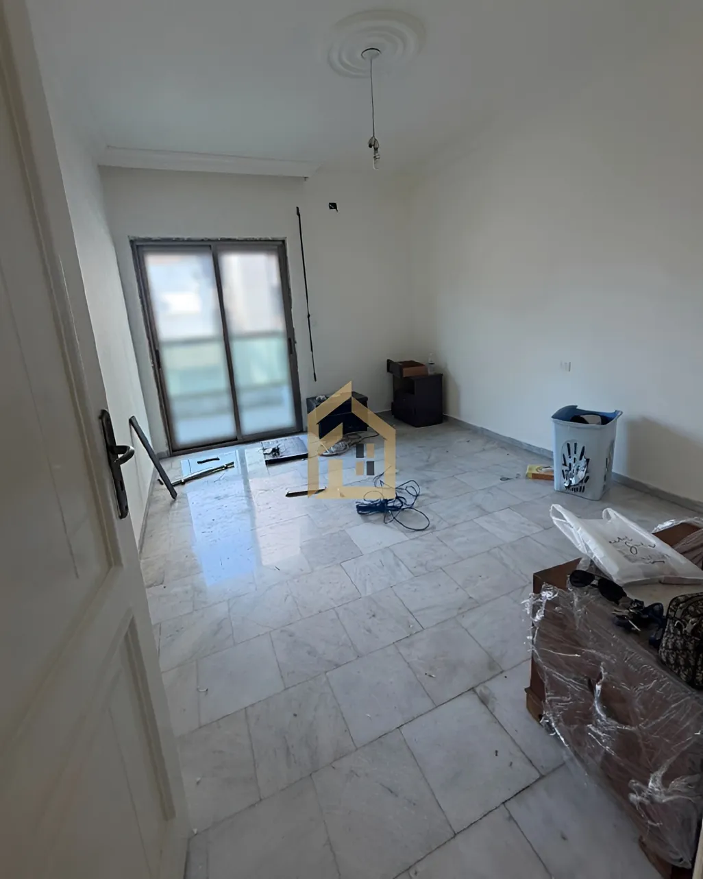 Apartment for rent in Zarif, Bayrut, Lebanon