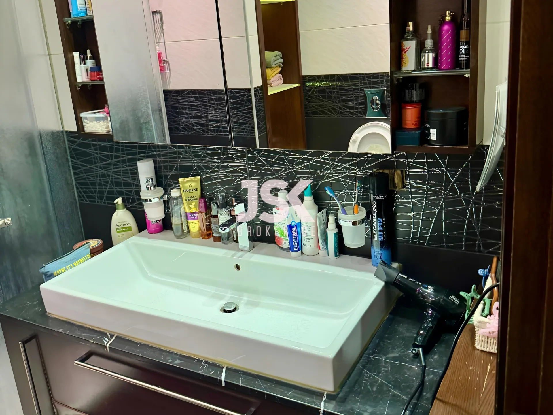 Apartment for Sale in Mar Takla