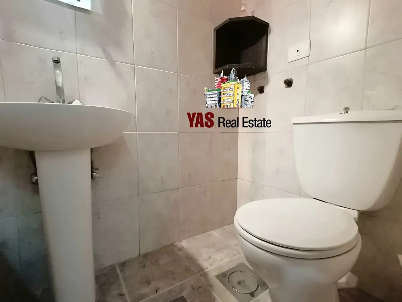 Office for rent in Jounieh
