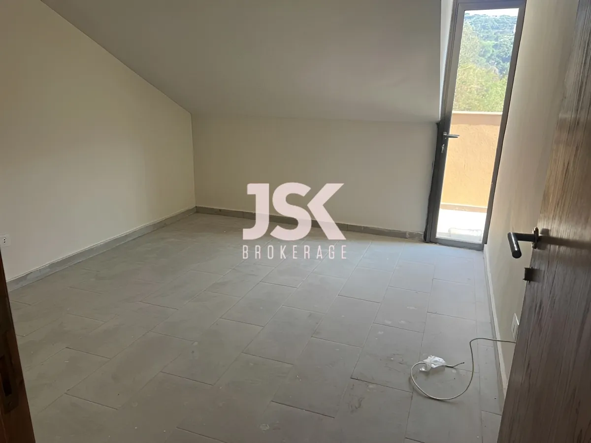 Apartment for Sale in Mansourieh, Lebanon