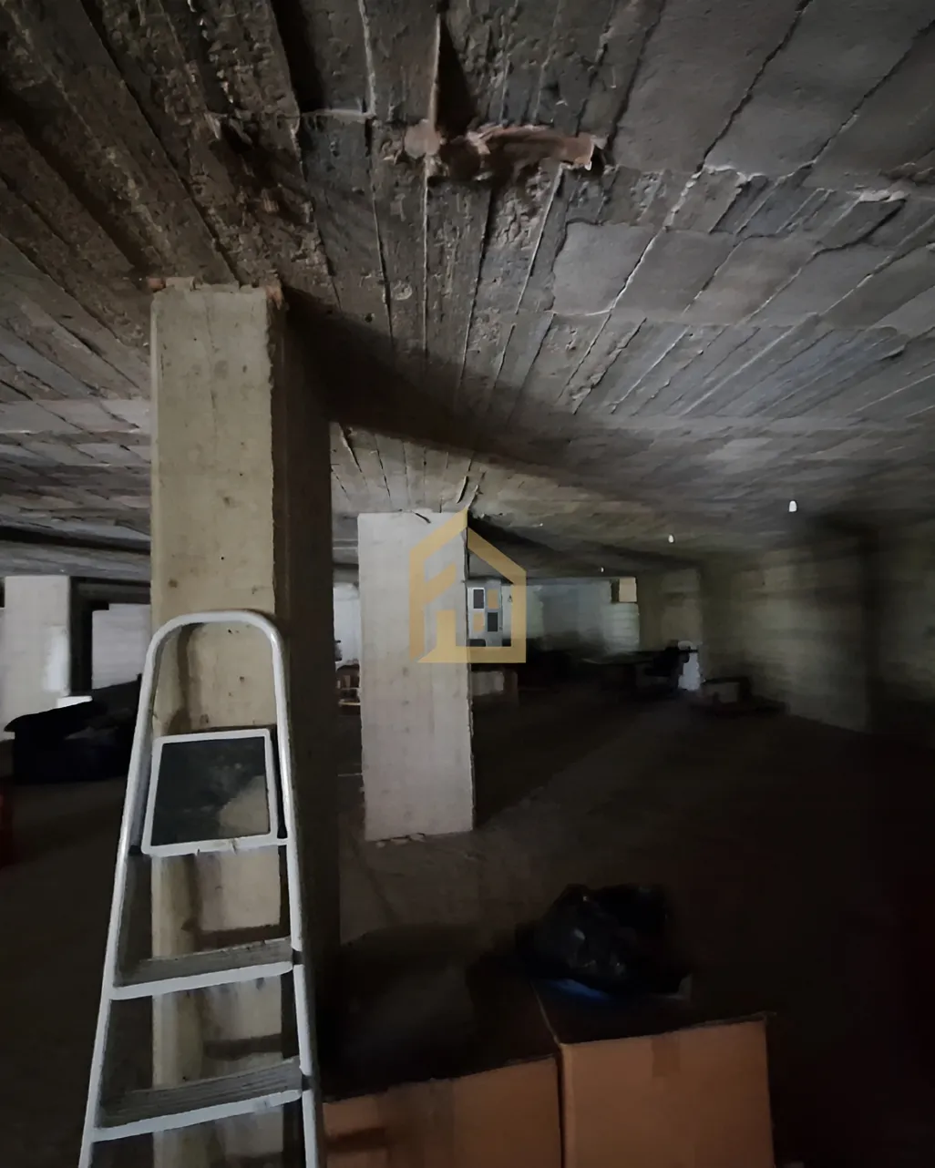 Warehouse for sale in Antelias, Lebanon