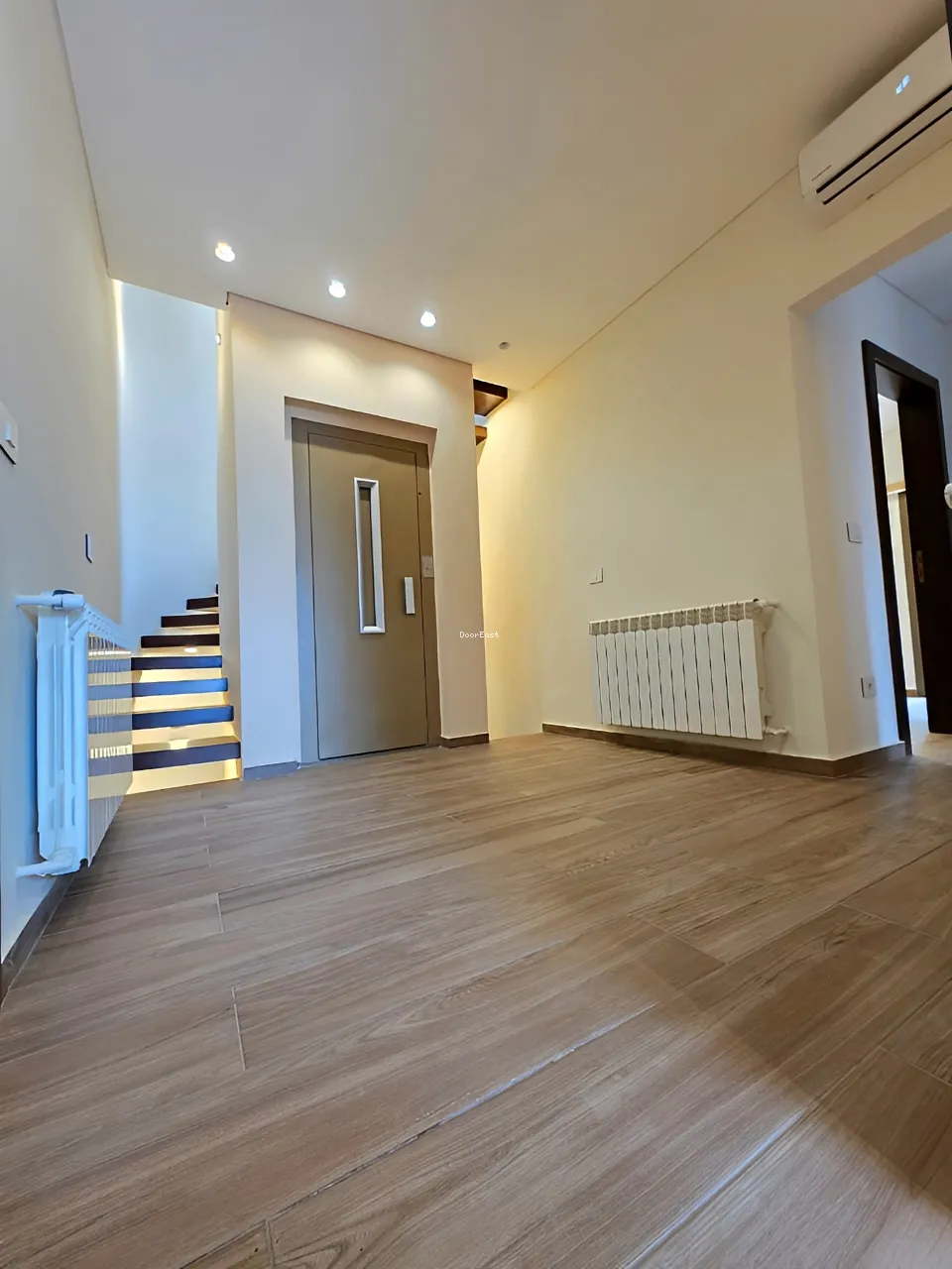 Triplex for rent in Faqra
