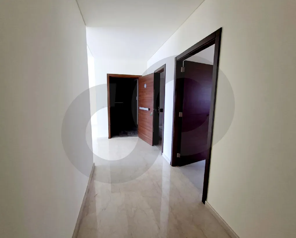 Building for Sale in Blat