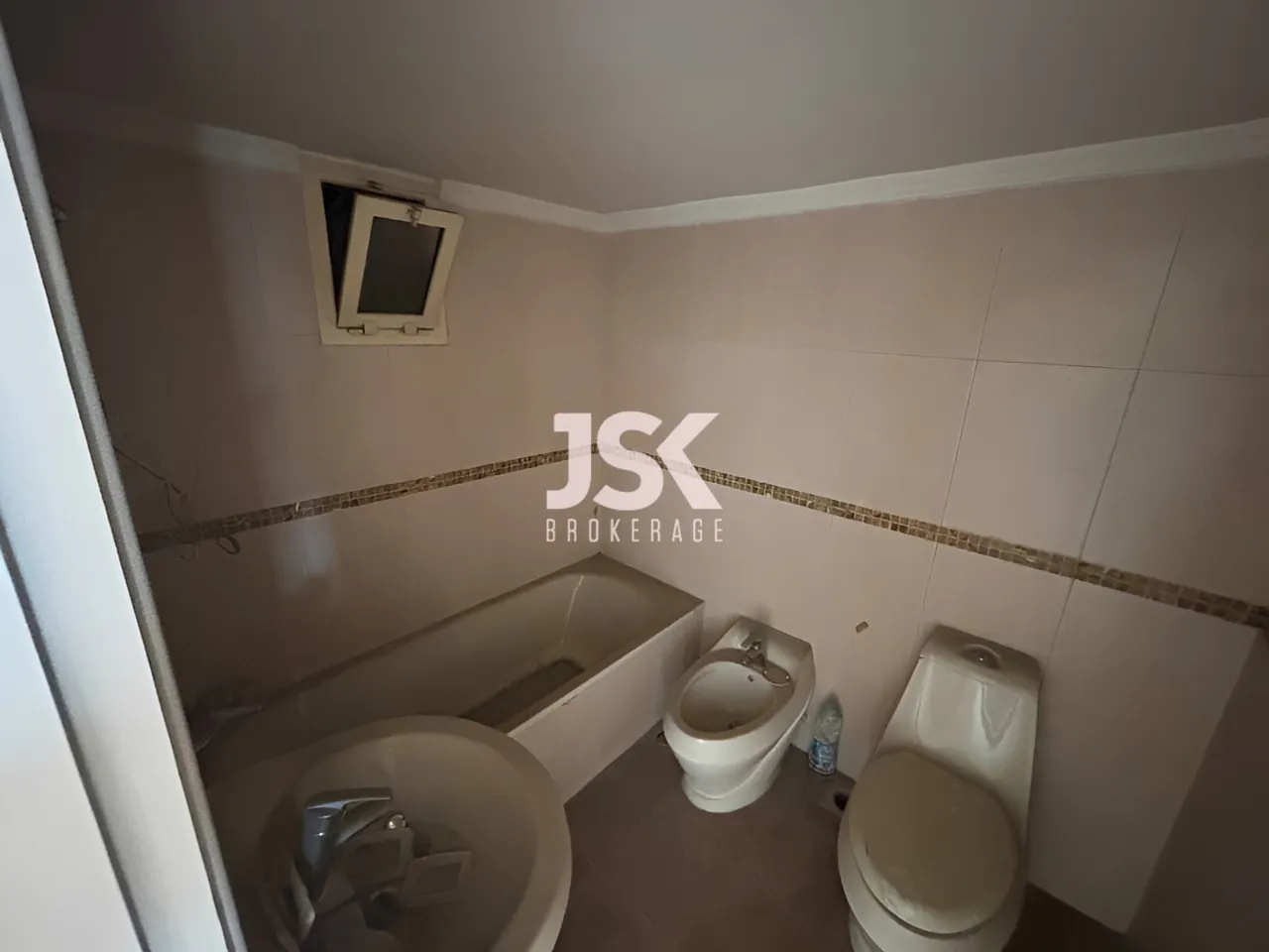 Apartment for Sale in Jdeideh