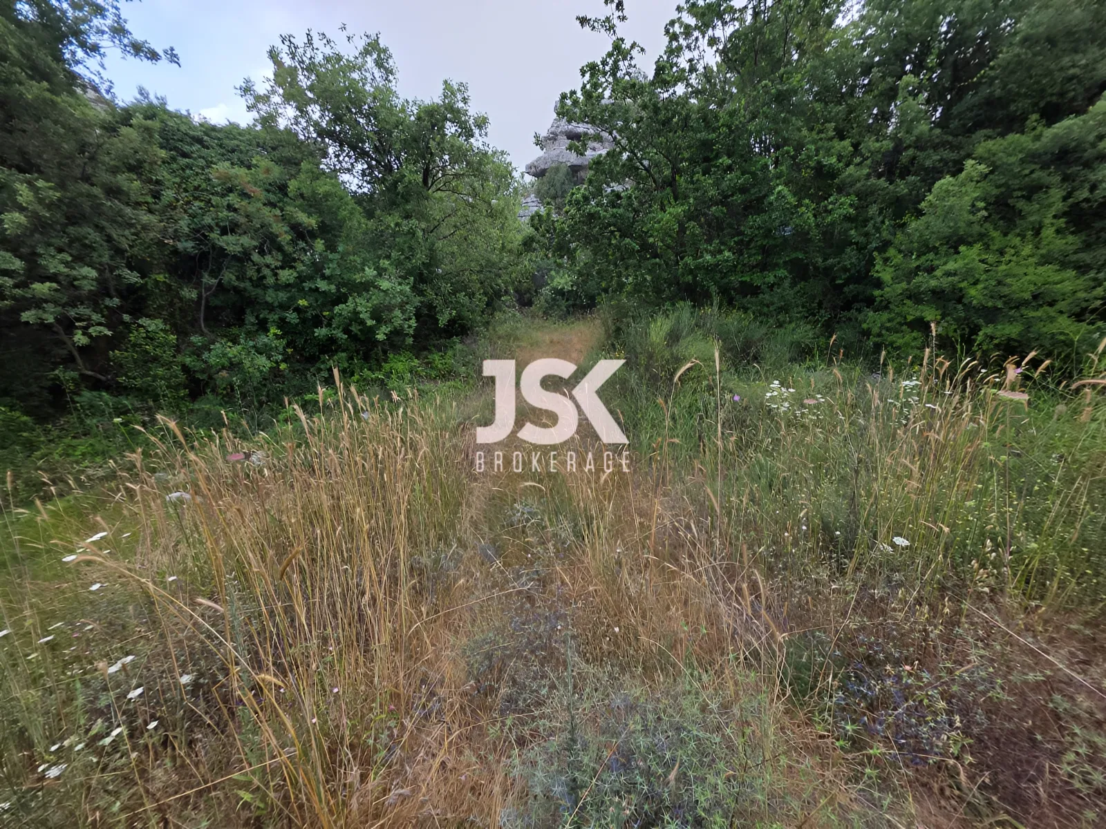 Land for Sale in Faitroun