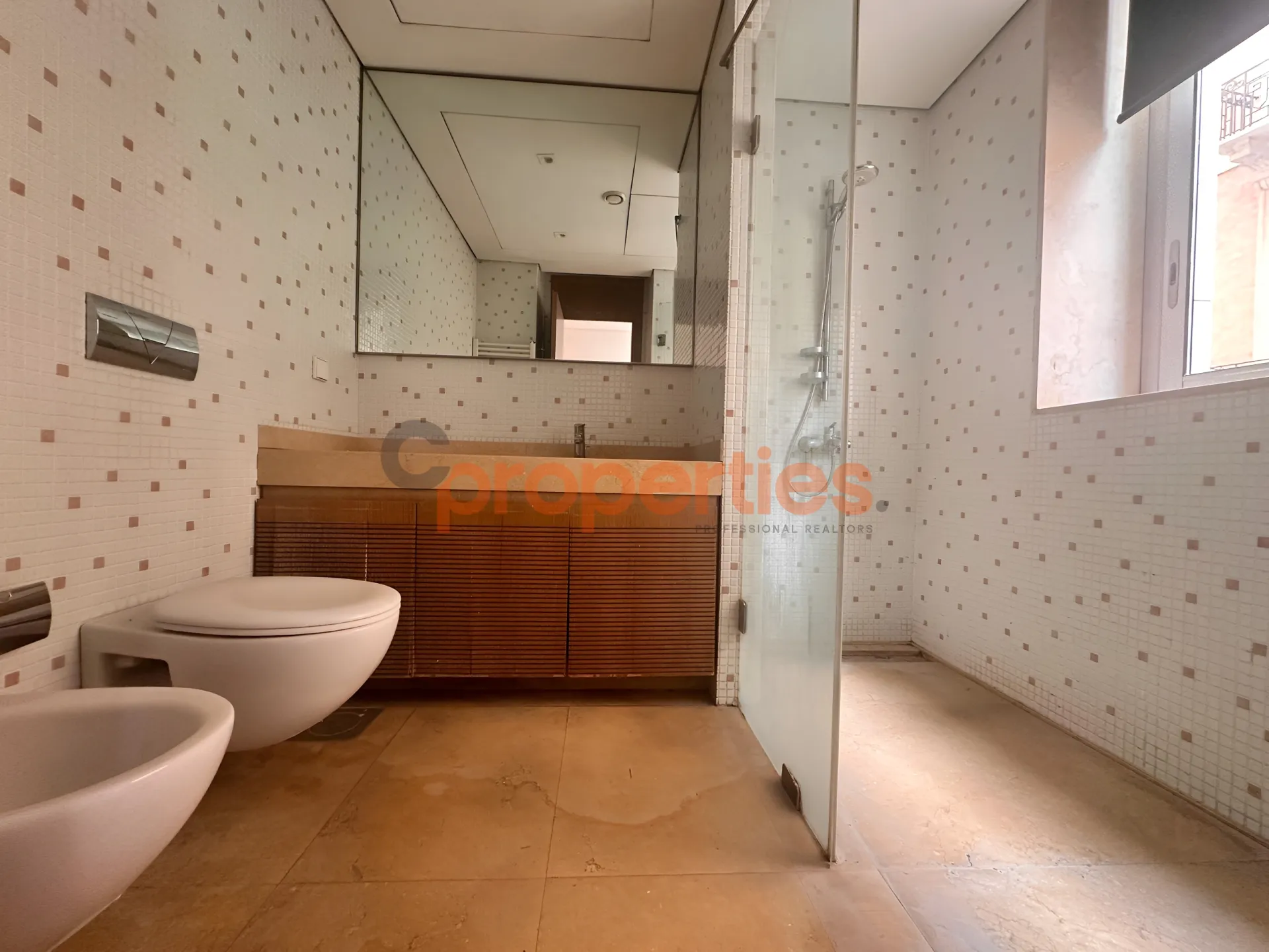 Apartment for Rent in Downtown