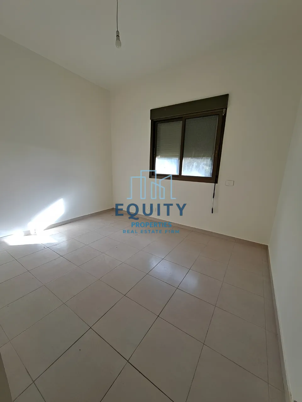 Apartment for Rent in Safra