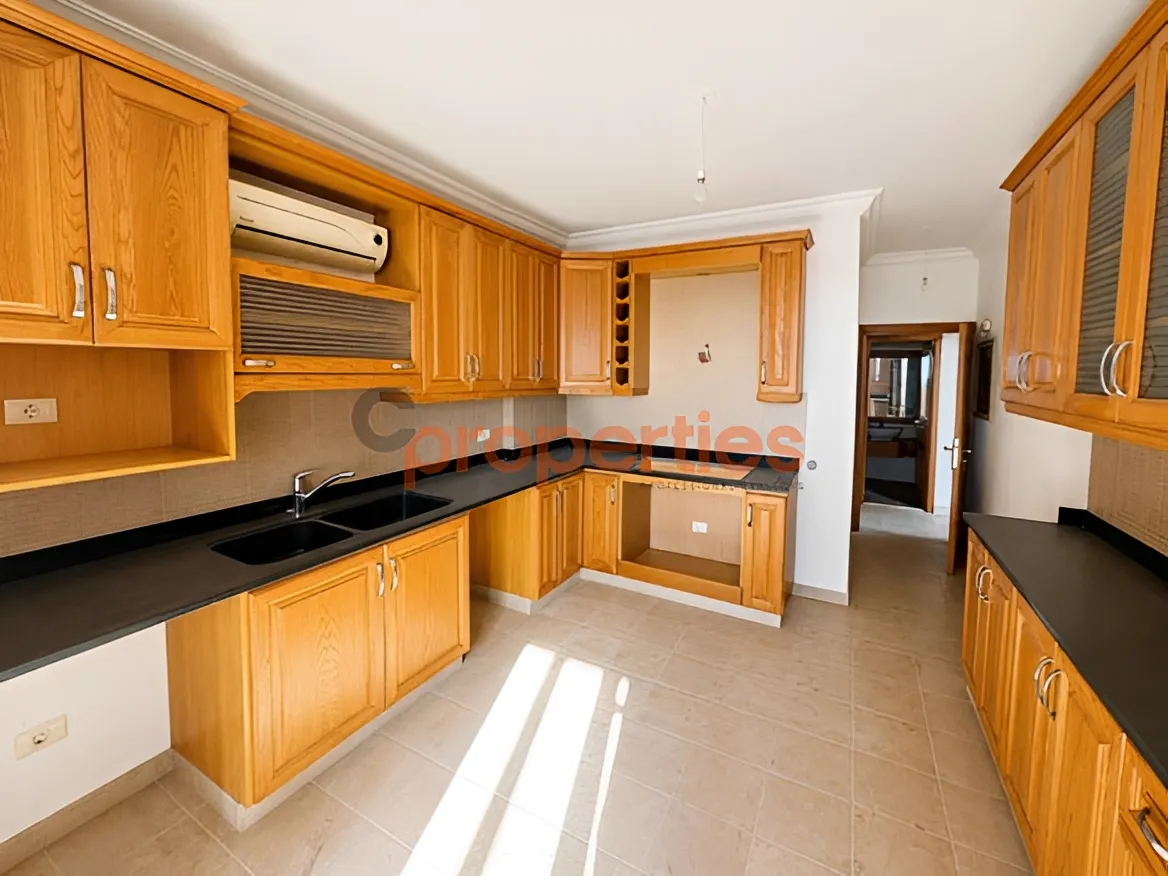 Apartment for Rent in Baabda - 3 bed, 4 bath