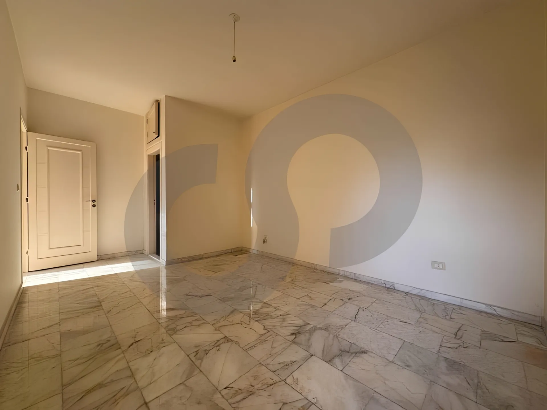 Building for Sale in Verdun