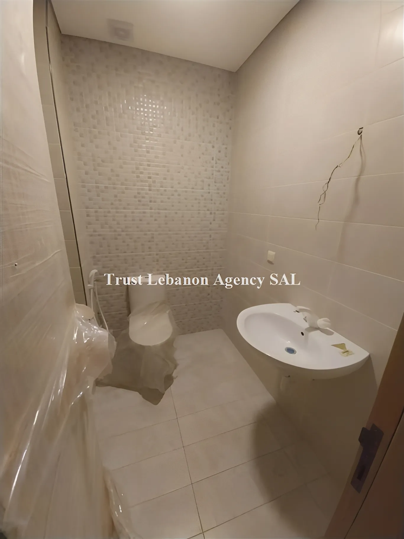 Apartment for Sale in Baabda Louaizeh Lebanon