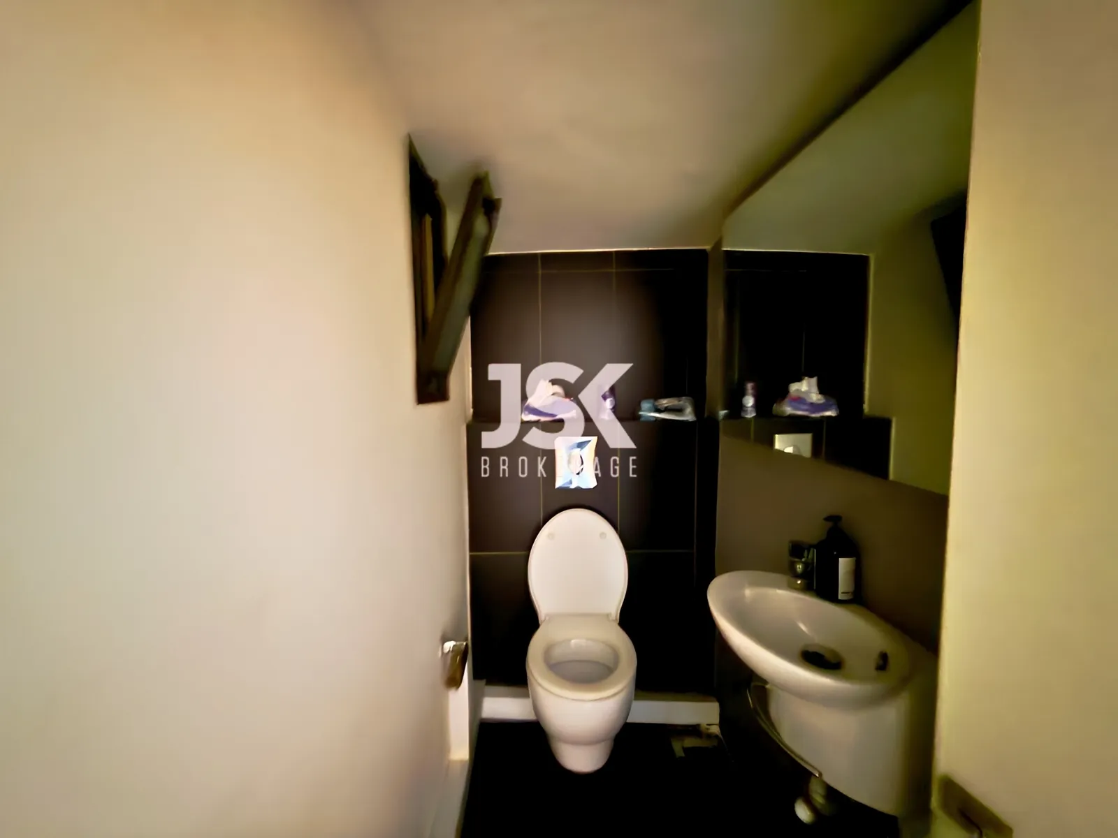 Shop for Rent in Achrafieh