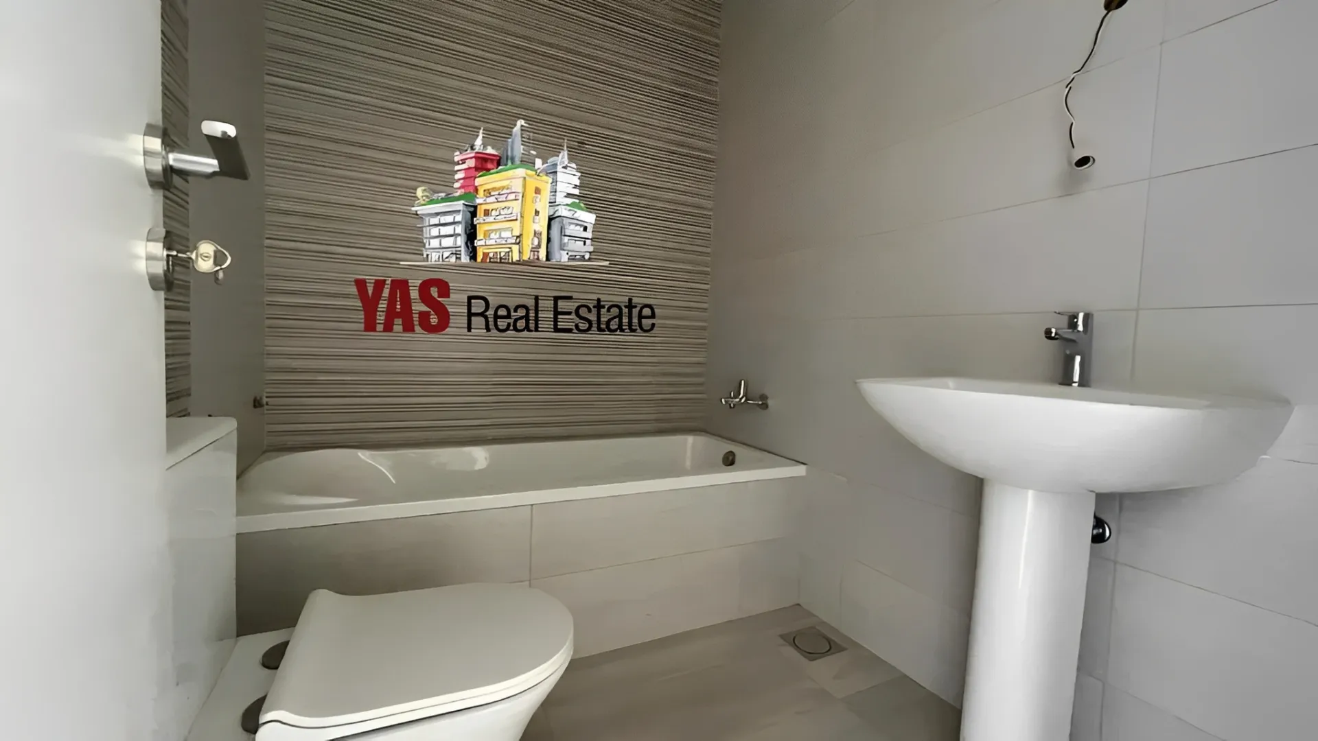 Apartment for Sale in Ballouneh