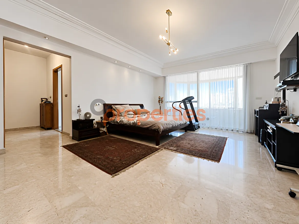 Duplex for rent in Ramleh Al Bayda, Beirut, Lebanon