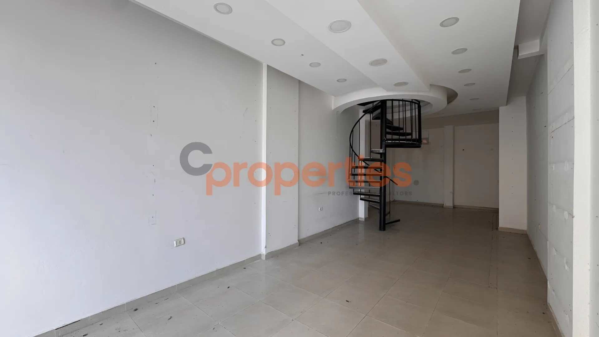 Shop for Rent in Aaoukar