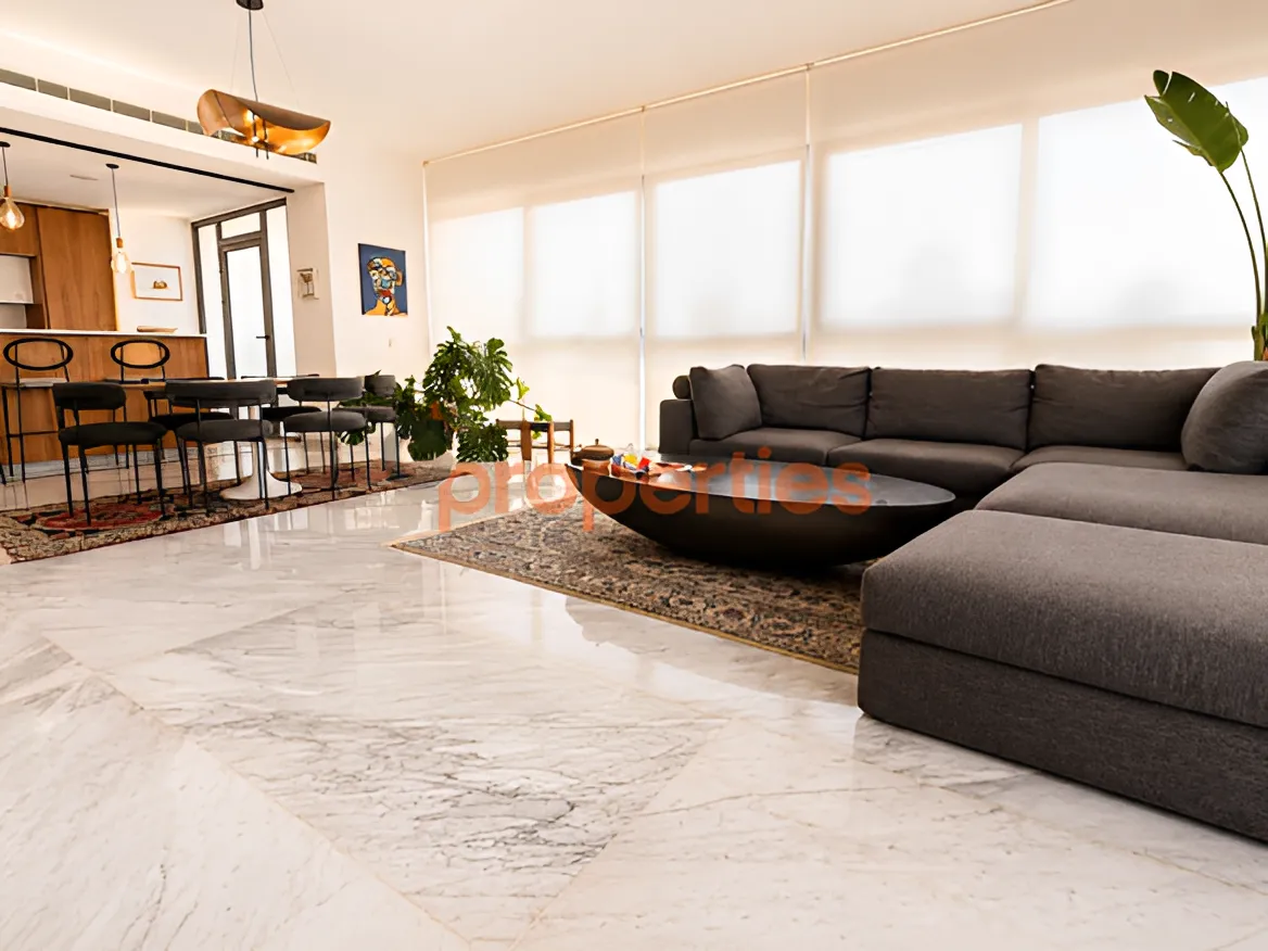 Apartment for Rent in Badaro - 2 bed, 4 bath