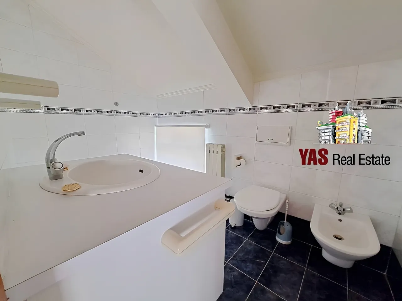 Chalet for rent in Aayoun El Siman