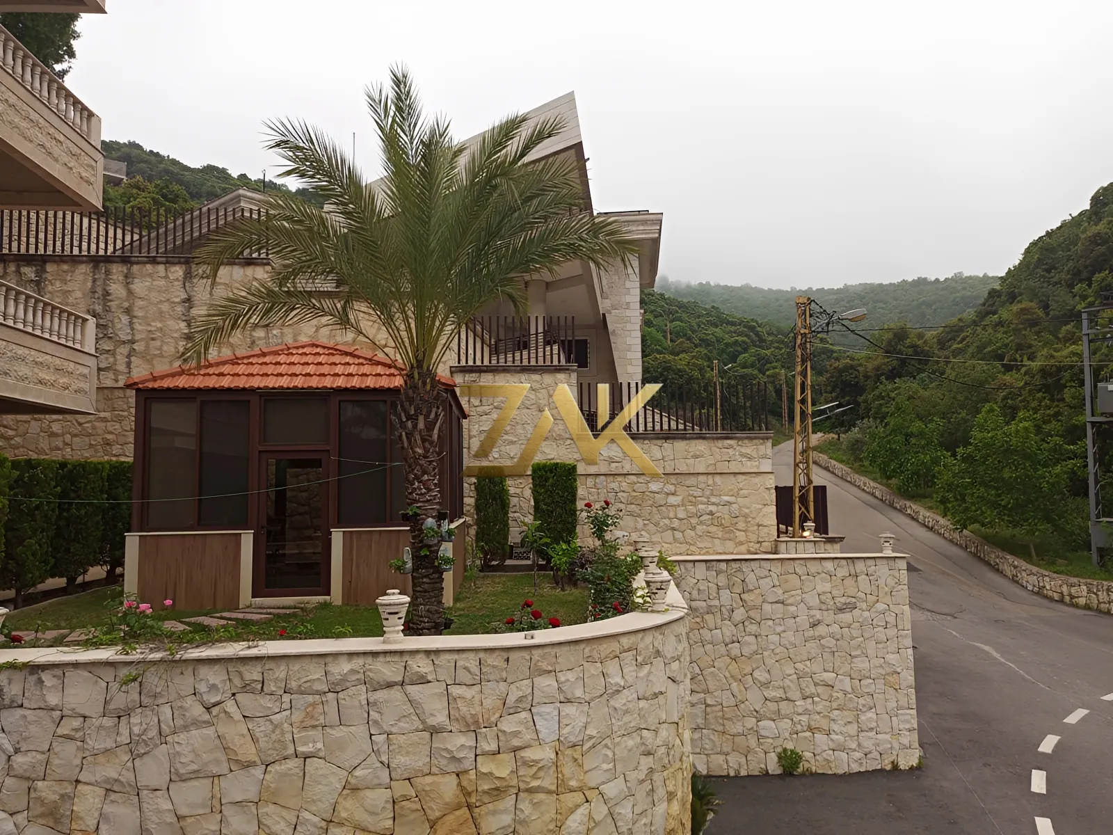 Building for Sale Ghazir