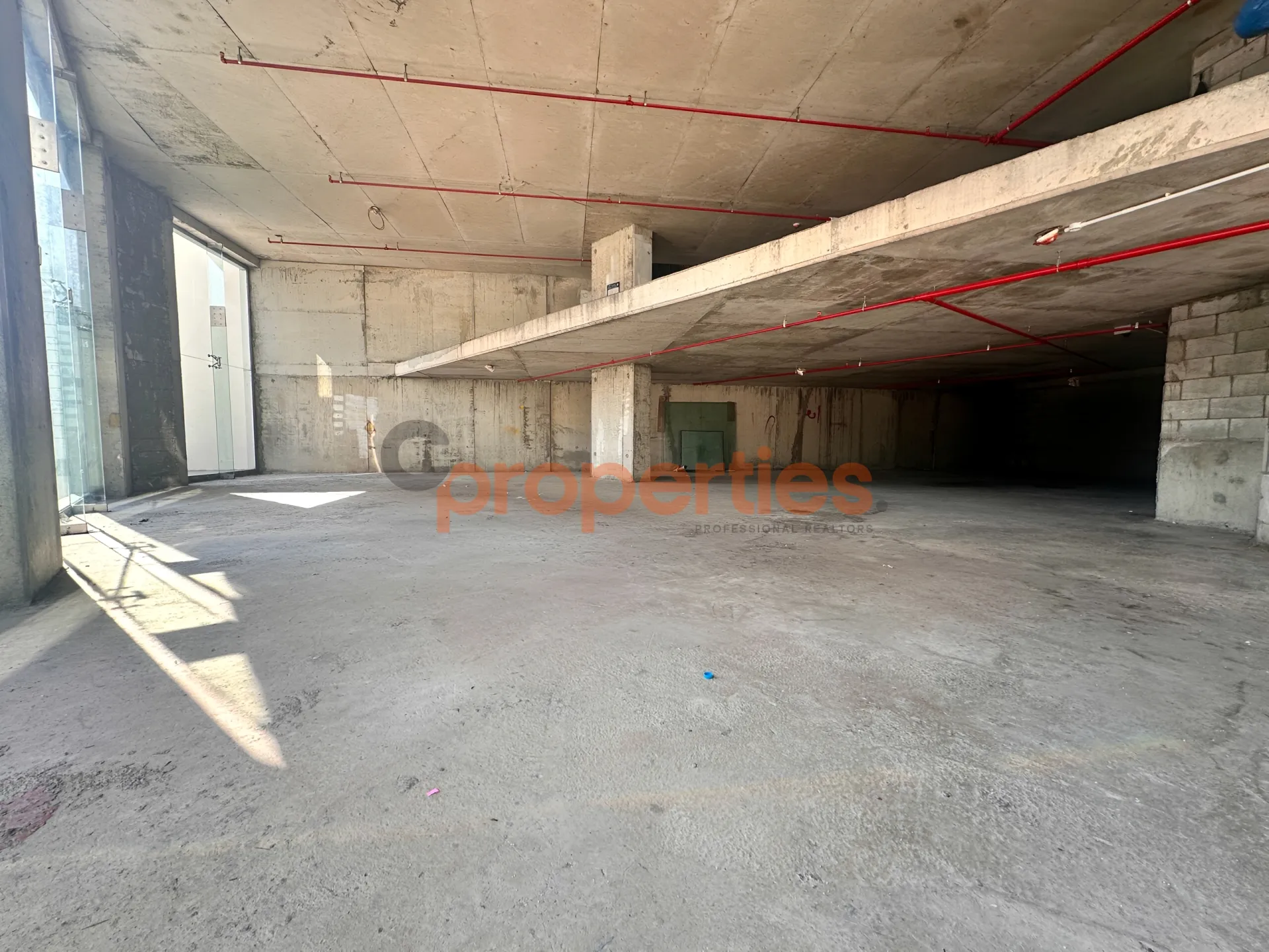 Showroom for Rent in Achrafieh