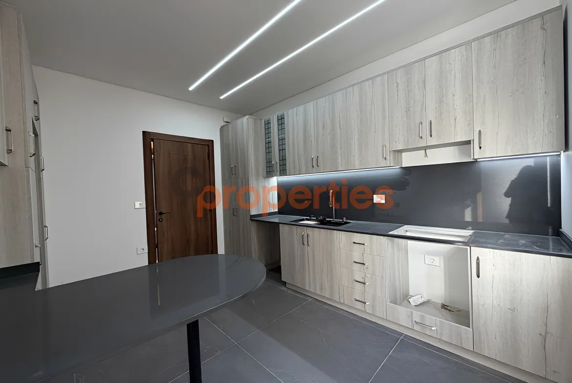 Apartment for Sale in Mtaileb