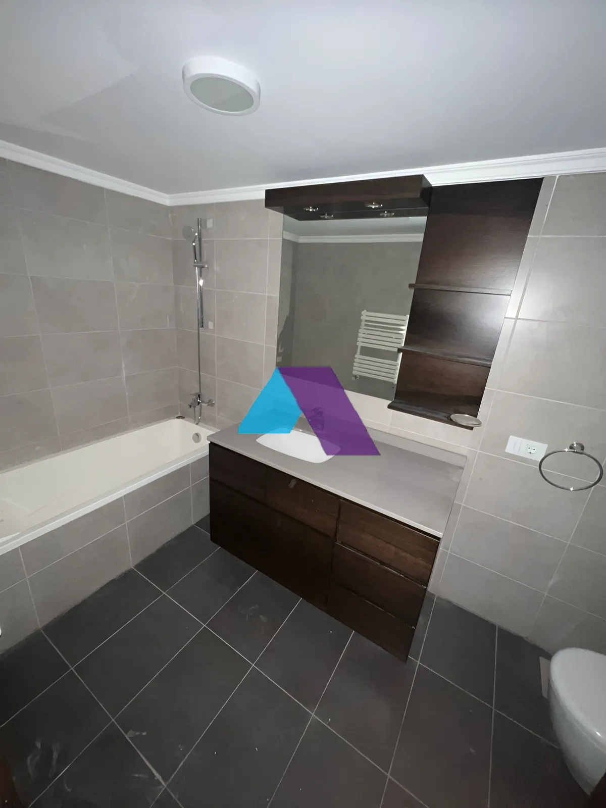 Apartment for Sale in Rihaniyye