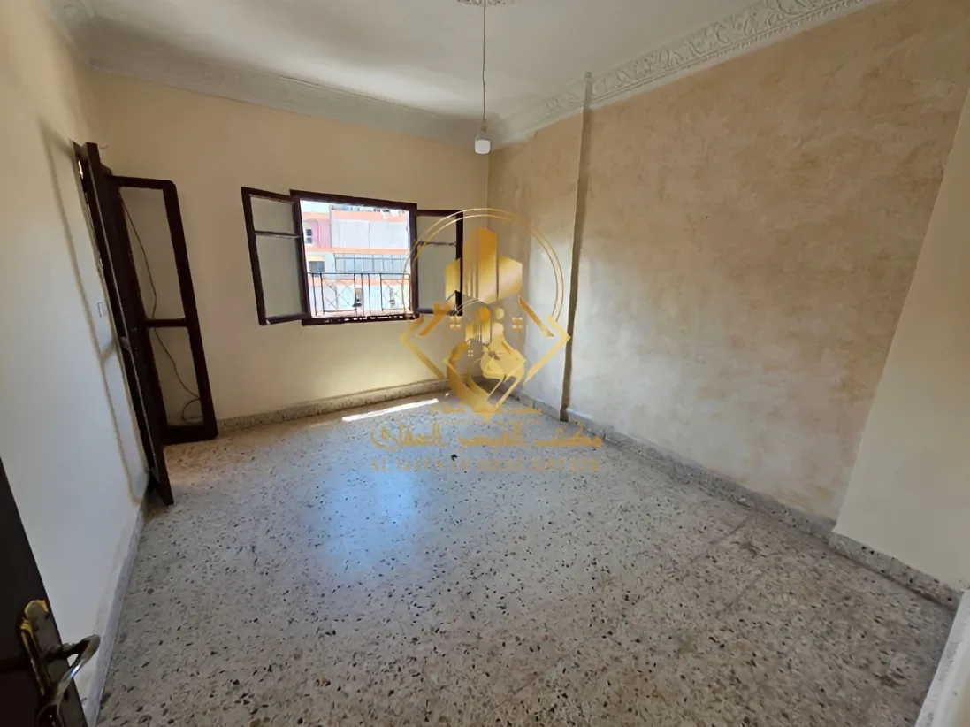 Apartment for sale in Haret Hreik, Lebanon - 3 bed, 2 bath