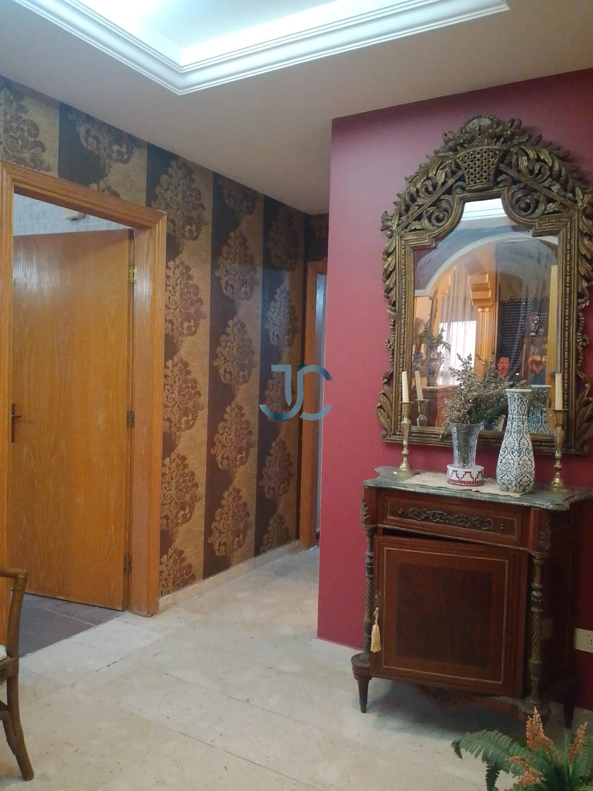 Apartment for sale in Haret Sakher