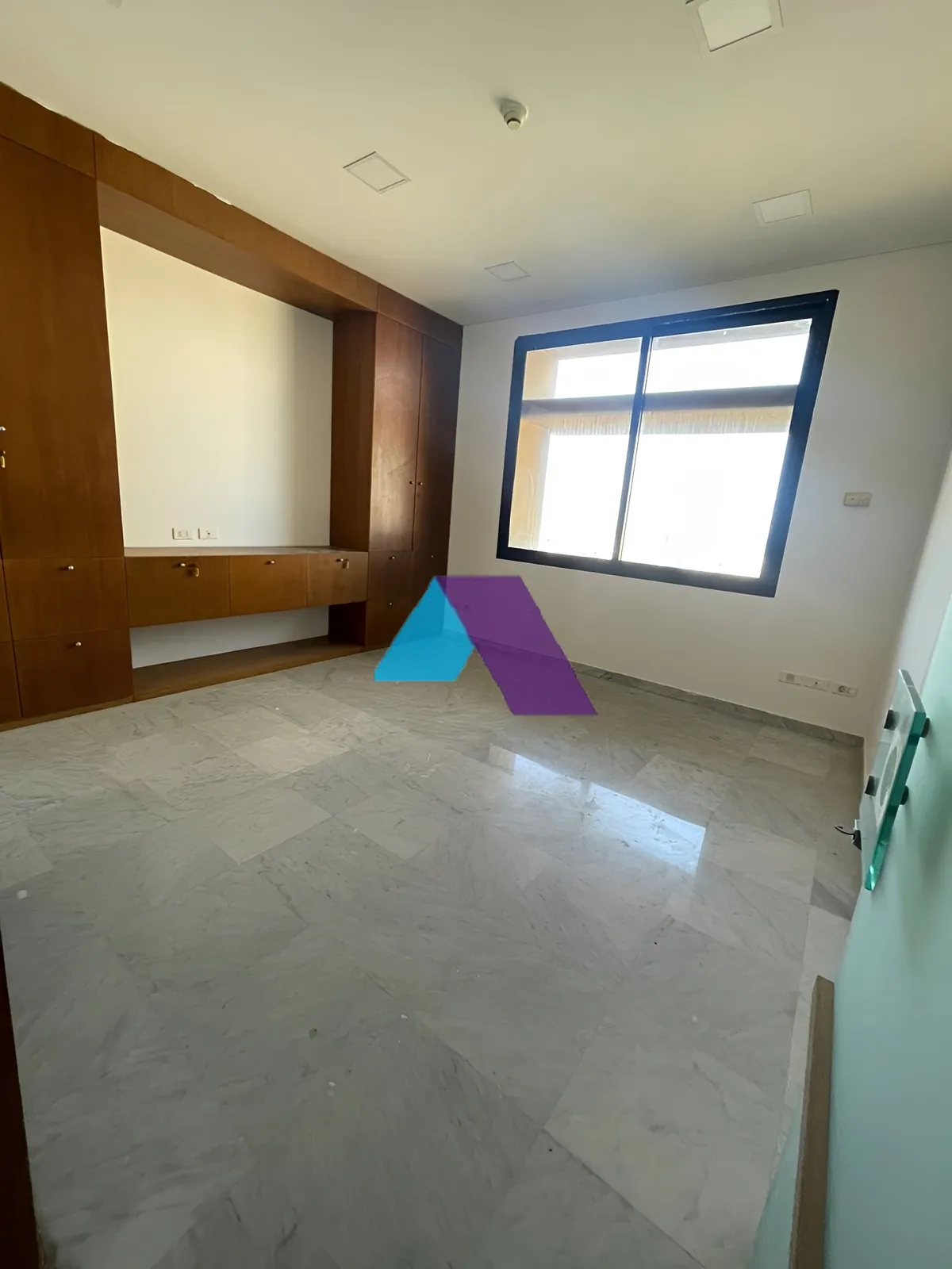 Office for rent in Downtown